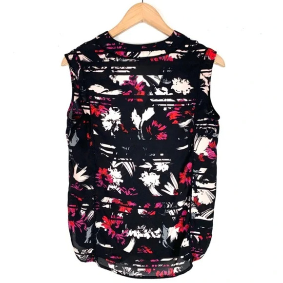 Halogen Floral‎ Lightweight V-Neck Professional Blouse Sleeveless Flattering - Picture 12 of 16